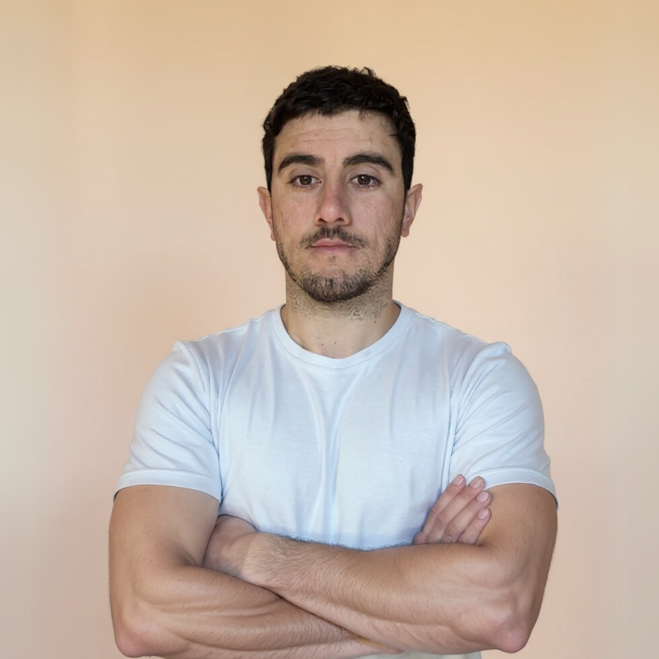 Lucas Olivera - Contador especializado en IRPF